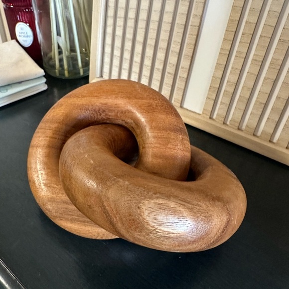 Wooden Decorative Chain Link - Picture 2 of 4